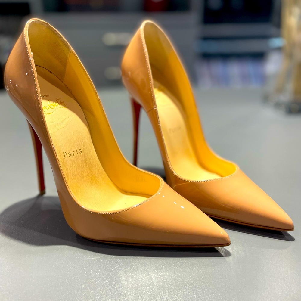 Christian Loub so Kates size 6